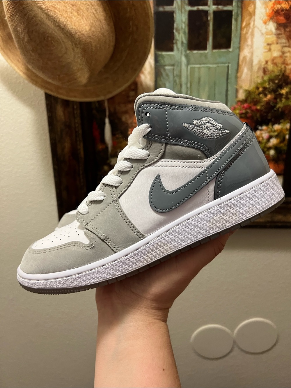 Jordan 1 Mid Patent Cool Grey sneakers